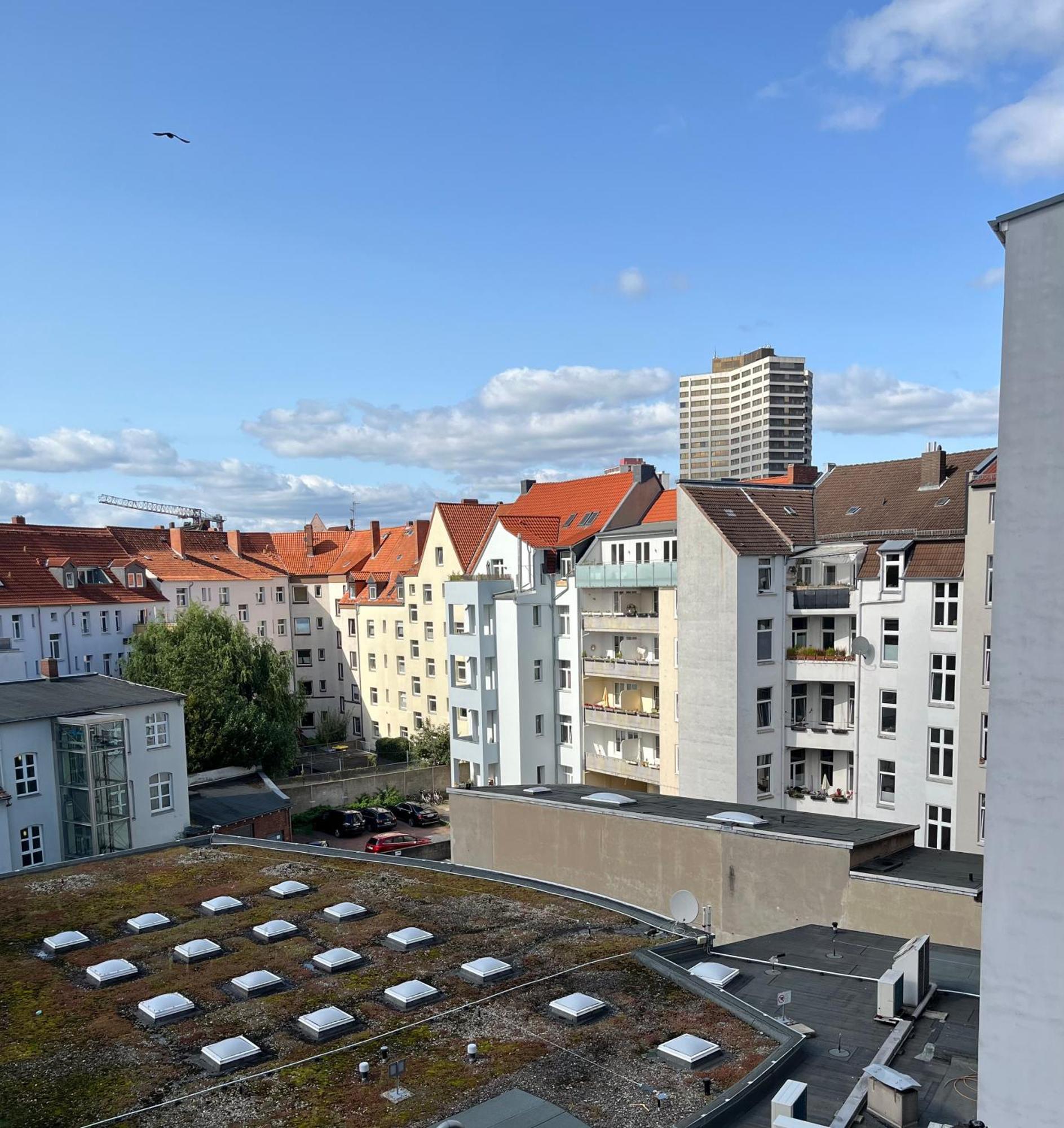 Hotel Schwarzer Baer Ганновер Экстерьер фото
