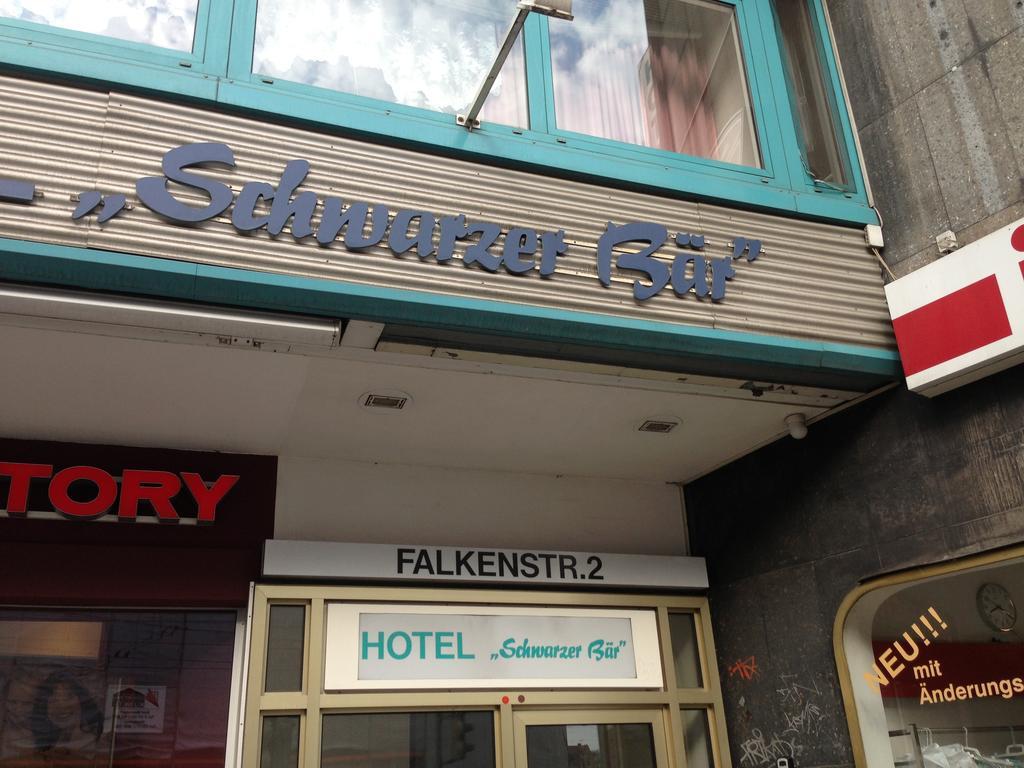 Hotel Schwarzer Baer Ганновер Экстерьер фото